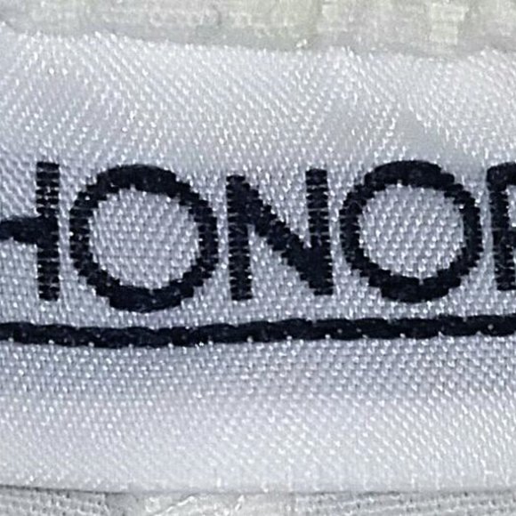 Honors Women's Shorts. Size XL X 32. - Picture 6 of 8